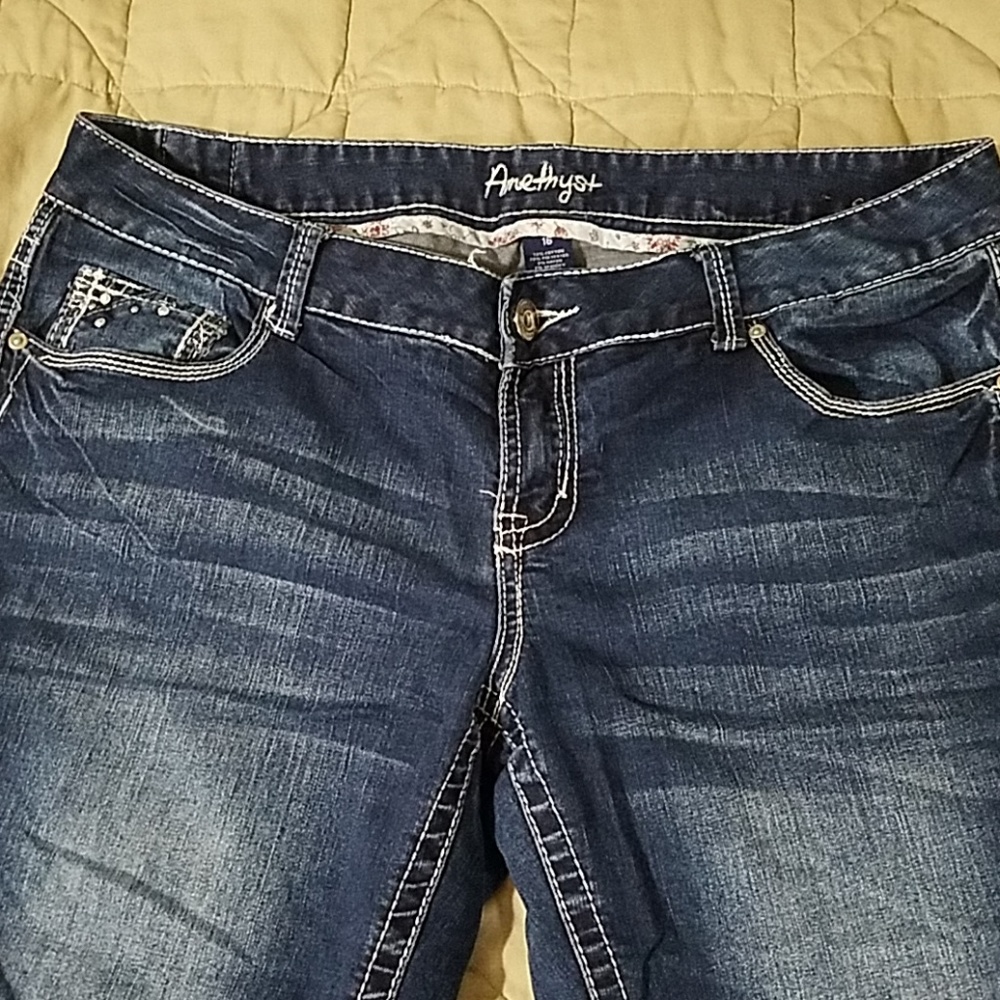 Dark wash embellished capris